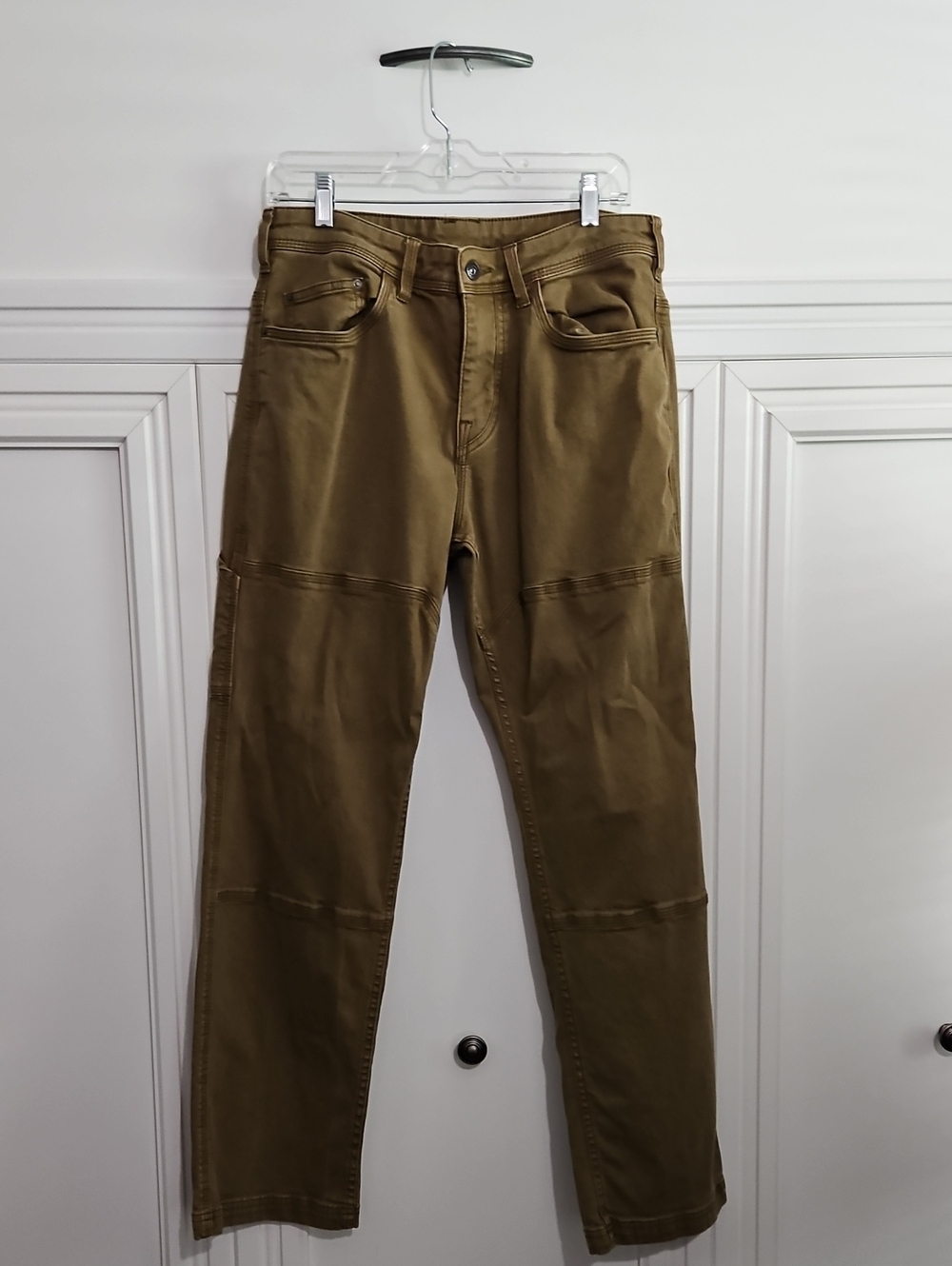 Prana Men's Olive Brown Cargo Jeans - Casual Straight Fit